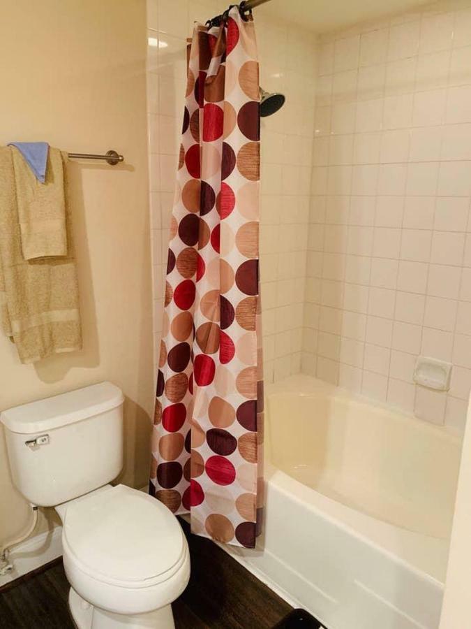 יוסטון Cozy Home Near Med Center, Nrg, Galleria & Dtown מראה חיצוני תמונה